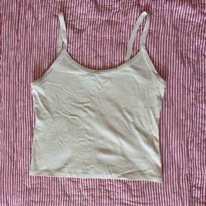 Aritzia TNA homestretch tank